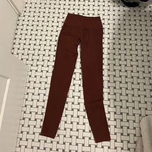 Alphalete Amplify Leggings